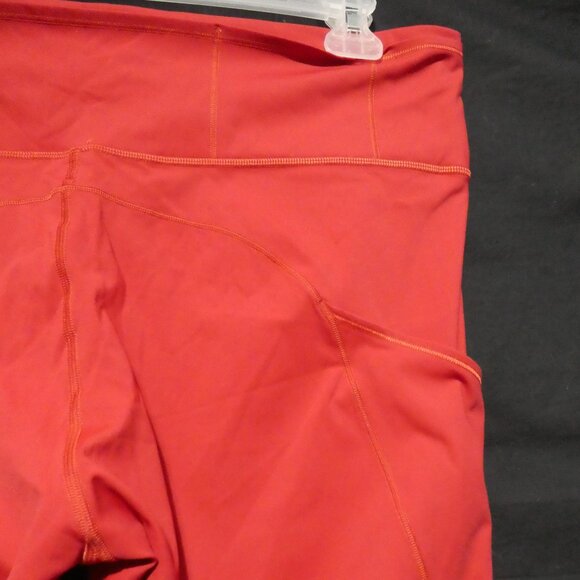 lululemon | size 18 | High-Rise Pant | | Side Leg Pockets | Mint Condition - Picture 12 of 15